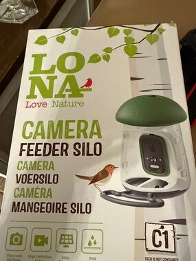 Green Camera Feeder Silo - Birdwatching Camera Feeder